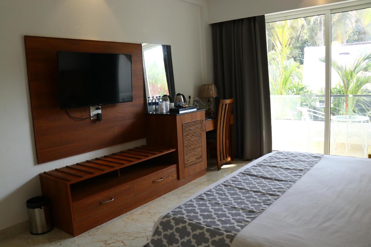 La Vera Boutique Hotel, มานเดรม ภายนอก รูปภาพ