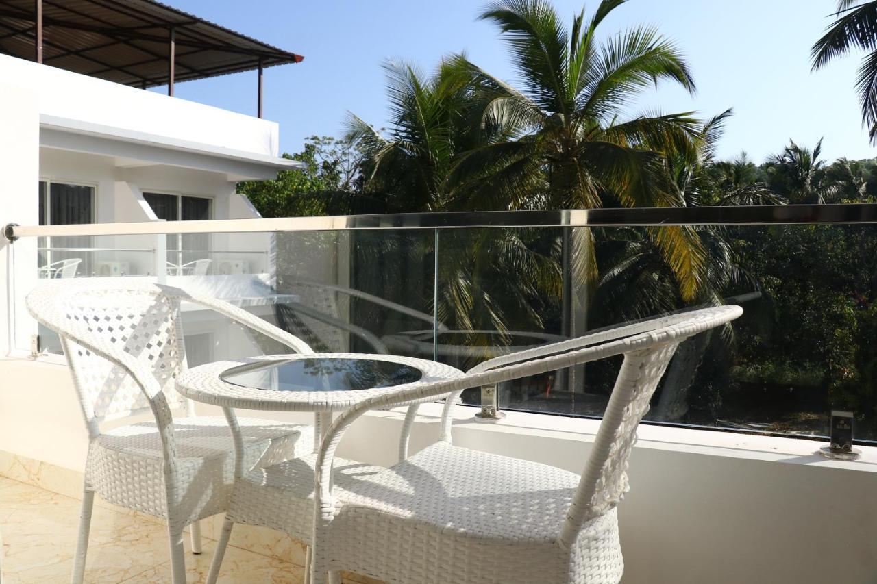 La Vera Boutique Hotel, มานเดรม ภายนอก รูปภาพ