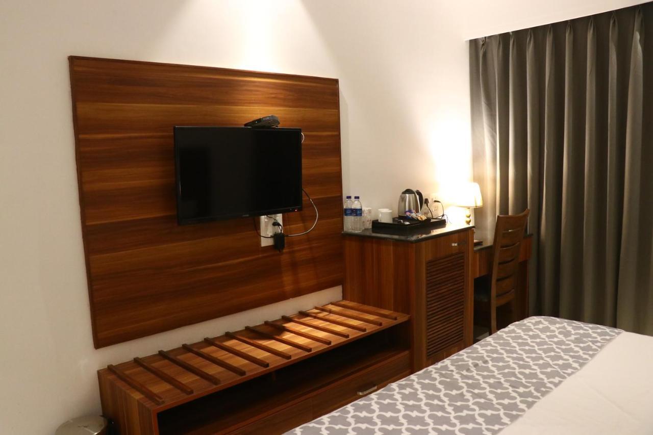 La Vera Boutique Hotel, มานเดรม ภายนอก รูปภาพ